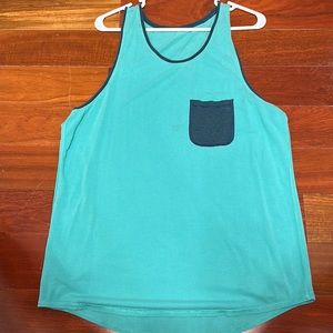Lululemon tank